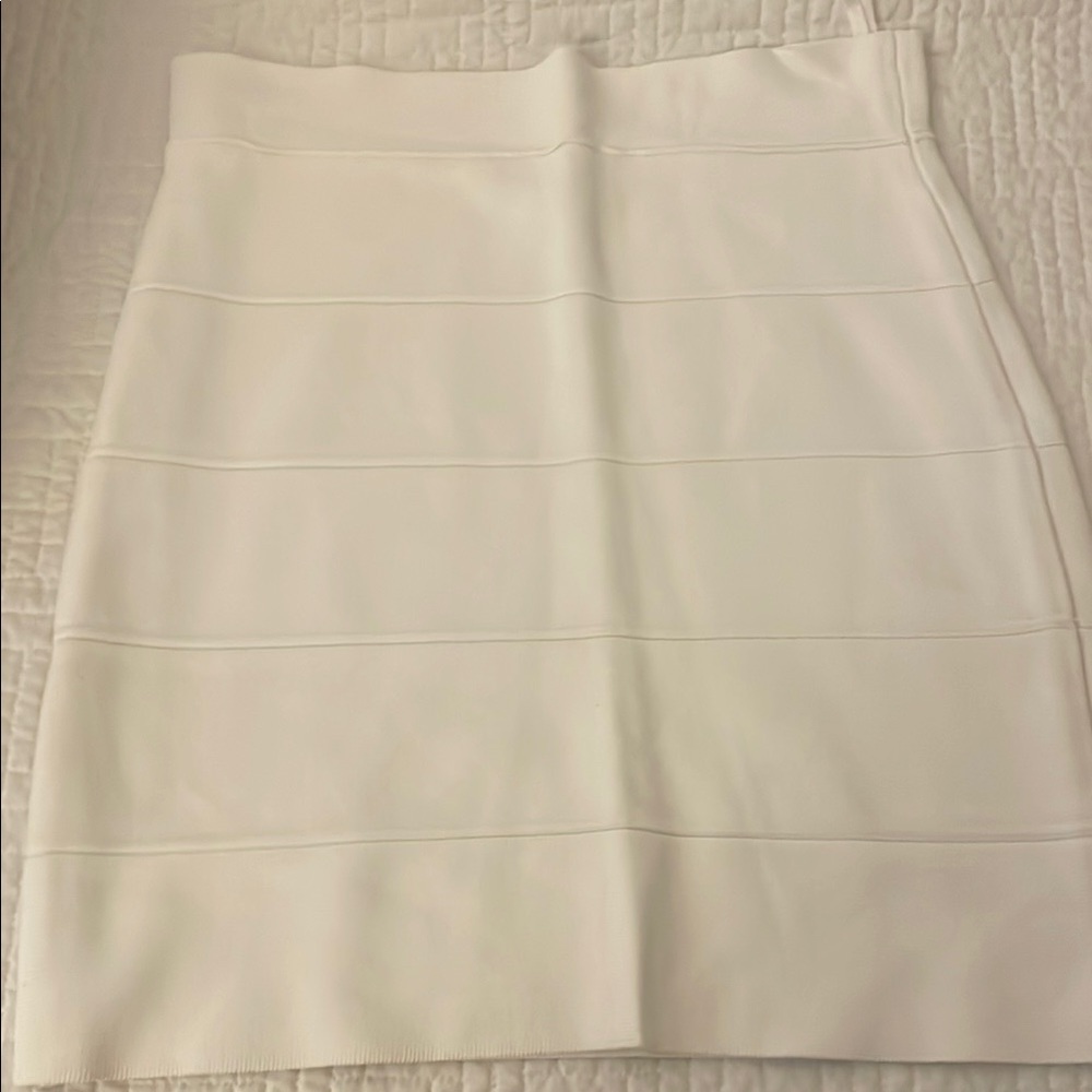 Elegant White Women's Skirt
